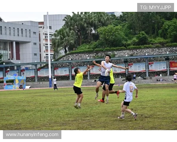 广州飞盘队与深圳飞盘队赛后分析实力对比与战术总结